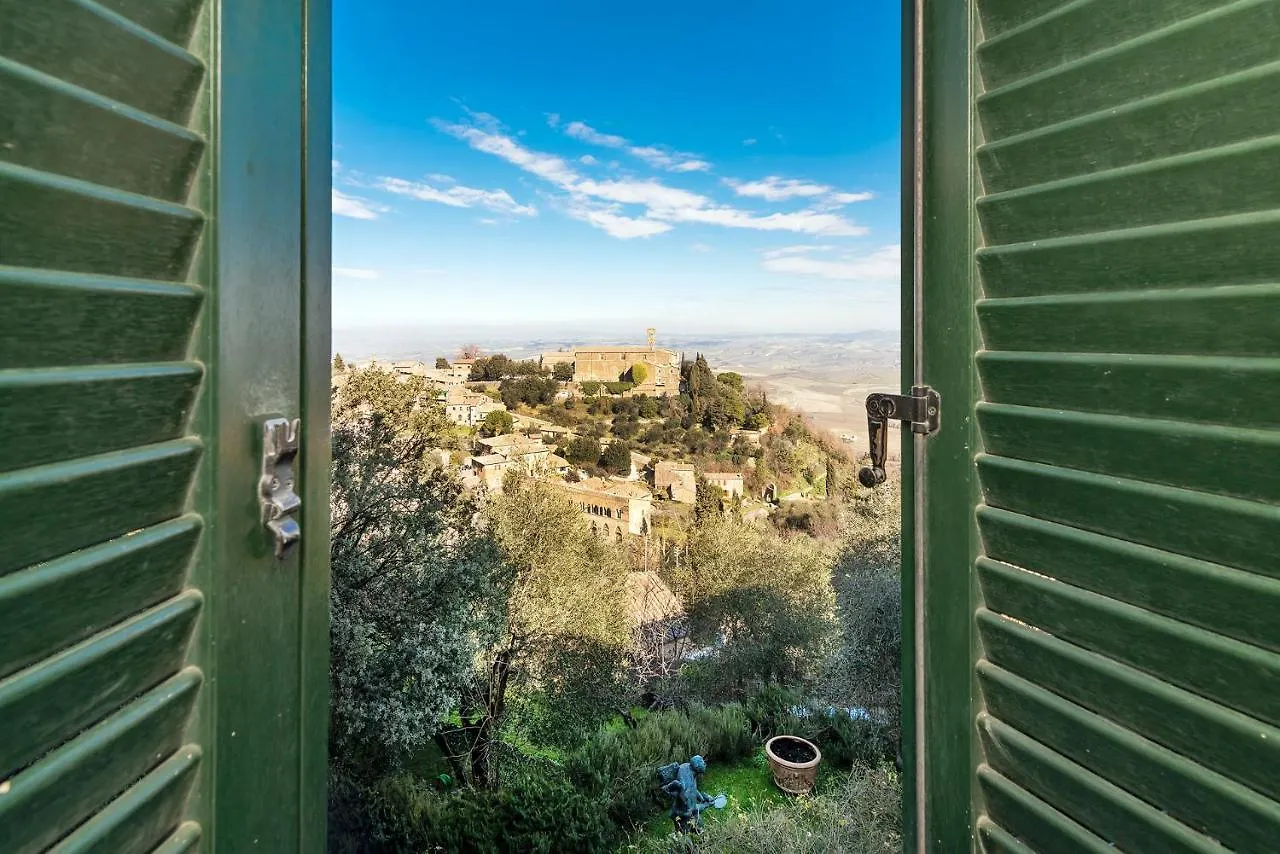 *** מלון מונטלצ'ינו Albergo Il Giglio איטליה
